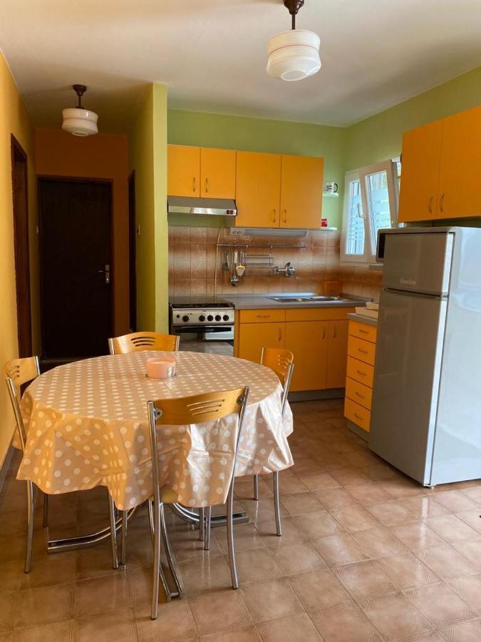 Apartment Lijana Sea View Tučepi Esterno foto