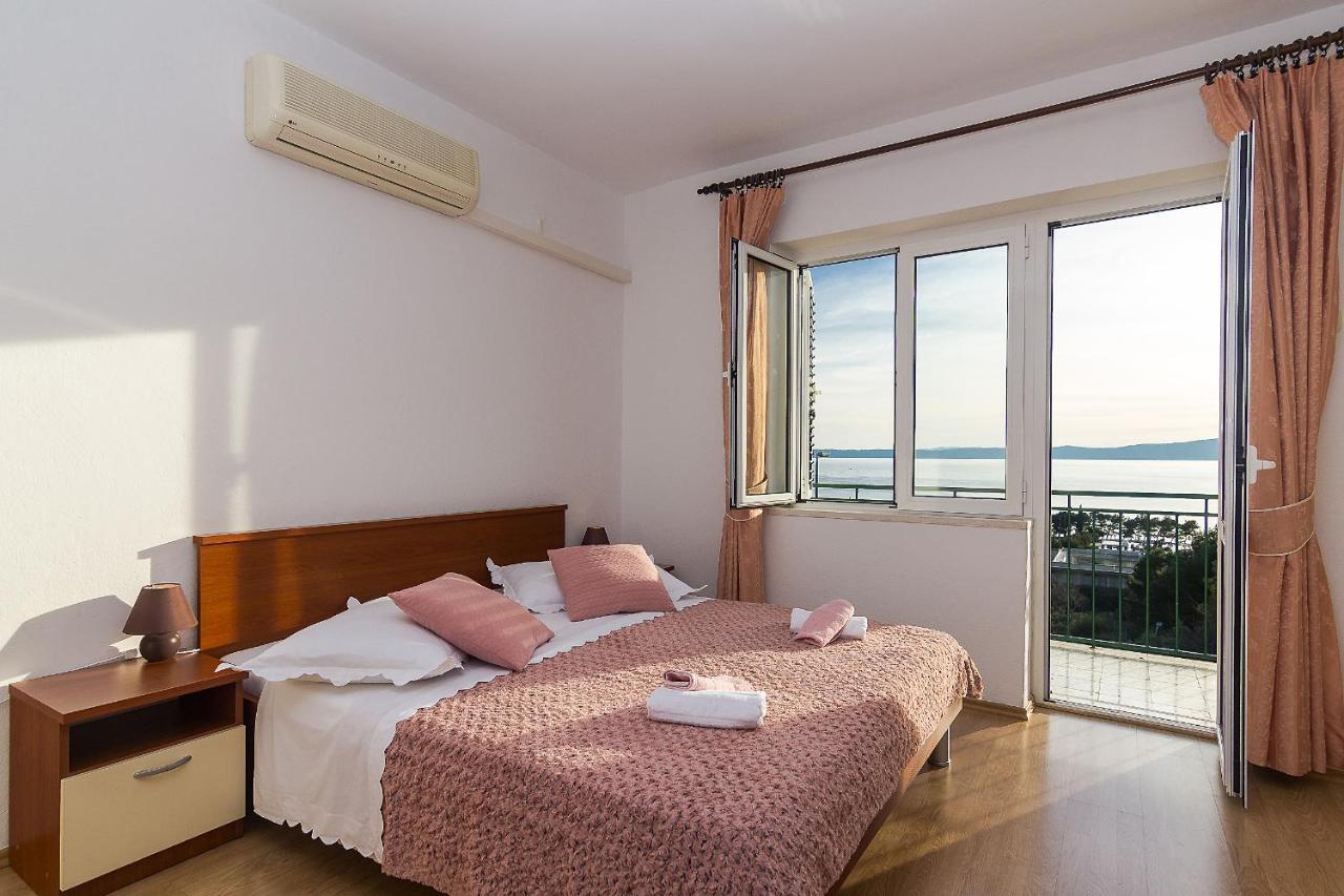 Apartment Lijana Sea View Tučepi Esterno foto