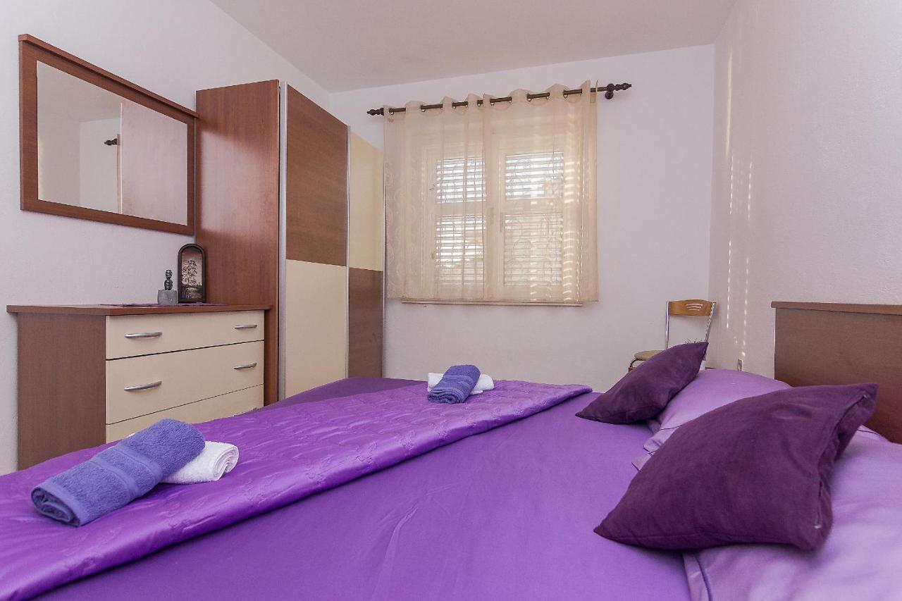 Apartment Lijana Sea View Tučepi Esterno foto